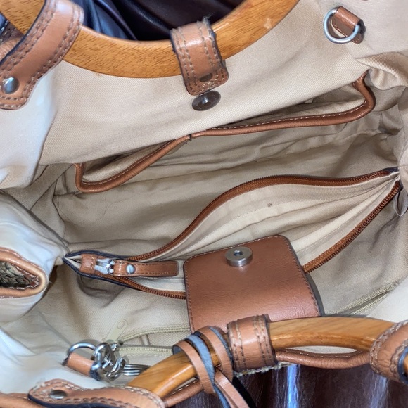 Fossil Handbag with Wooden Top Handle Straw/Plaid pattern - Picture 9 of 17